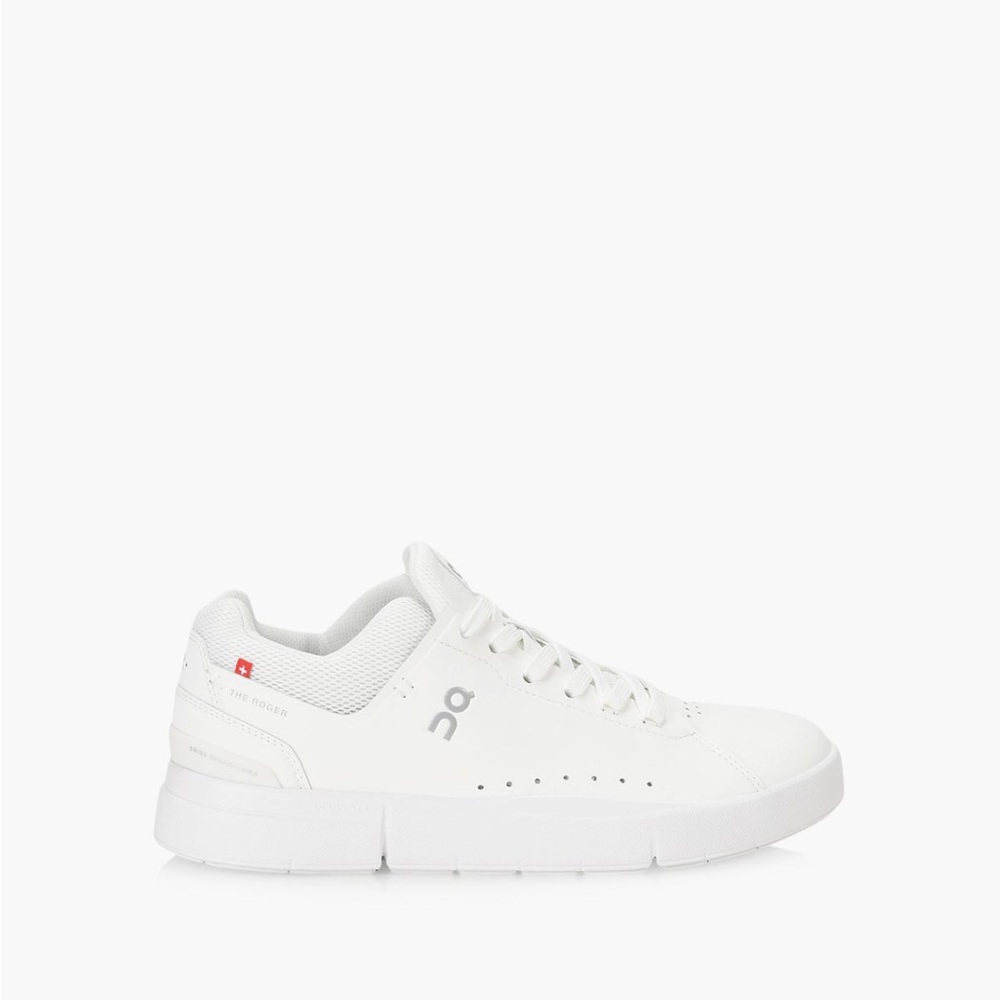 ON RUNNING
x Roger Federer The Roger Centre Court Trainers